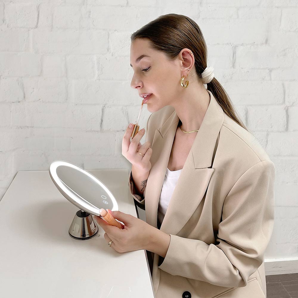 Lana 10x Magnifying Mirror